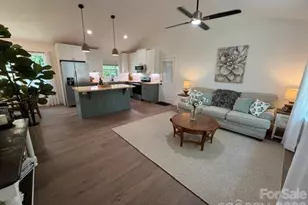 170 Clifton Ave, Bryson City, NC 28713 - Photo 2