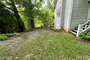 58 Seminary St, Saluda, NC 28773 - Photo 8