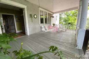 58 Seminary St, Saluda, NC 28773 - Photo 4