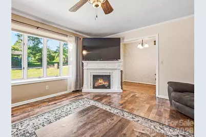 3158 Florida Drive, Hendersonville, NC 28792 - Photo 10