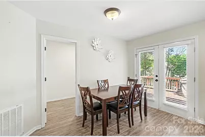 7413 Tupelo Lane, Charlotte, NC 28269 - Photo 10