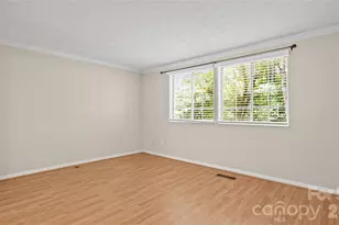 1231 Scaleybark Rd, Charlotte, NC 28209 - Photo 12