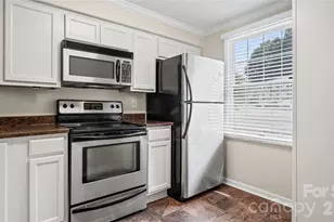 1231 Scaleybark Rd, Charlotte, NC 28209 - Photo 4