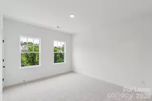 62 Walnut Springs Dr, Asheville, NC 28804 - Photo 16