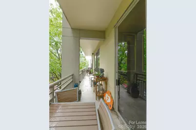 701 Royal Court #306, Charlotte, NC 28202 - Photo 36