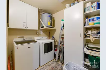 701 Royal Court #306, Charlotte, NC 28202 - Photo 38