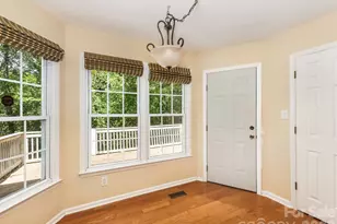 14437 Raynham Dr, Charlotte, NC 28262 - Photo 12