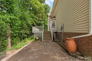 14437 Raynham Dr, Charlotte, NC 28262 - Photo 36