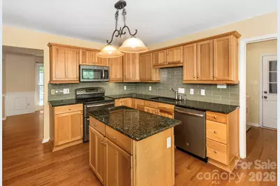 14437 Raynham Drive, Charlotte, NC 28262 - Photo 8