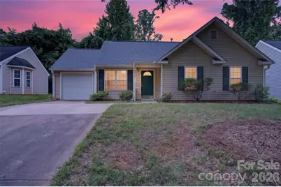 4627 Victory Lane, Charlotte, NC 28269 - Photo 1