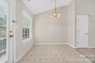 4627 Victory Ln, Charlotte, NC 28269 - Photo 24