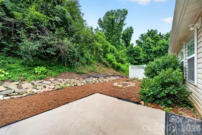 4627 Victory Lane, Charlotte, NC 28269 - Photo 36