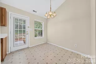 4627 Victory Ln, Charlotte, NC 28269 - Photo 26