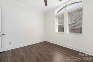 229 N Church St, Charlotte, NC 28202 - Photo 30