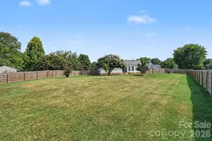 2301 Hunters Way, Monroe, NC 28110 - Photo 22