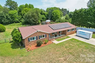 730 Hummingbird Cir, Salisbury, NC 28146 - Photo 4