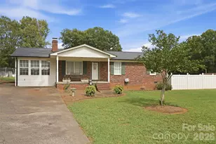 115 Arc St, Bessemer City, NC 28016 - Photo 1