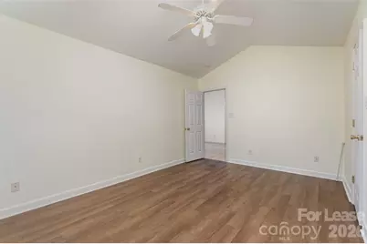 2716 Rabbit Ridge Drive, Bessemer City, NC 28016 - Photo 18