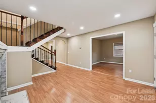 209 W Marsh St, Salisbury, NC 28144 - Photo 6