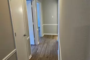 7984 Shady Oak Trail, Charlotte, NC 28210 - Photo 10
