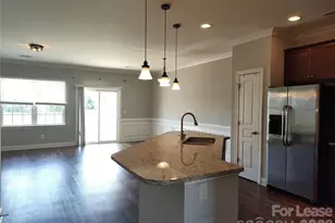 321 Halton Crossing Dr, Concord, NC 28027 - Photo 4