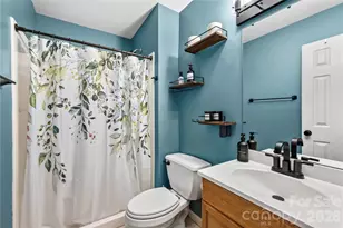 11 W Raleigh Rd, Asheville, NC 28803 - Photo 18