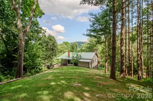 49 Jake Dr, Canton, NC 28716 - Photo 2