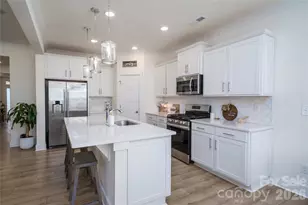 1452 Ardmore Dr, Sherrills Ford, NC 28673 - Photo 10