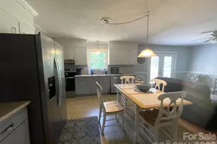 130 Ridgeland Dr, Rutherfordton, NC 28139 - Photo 6