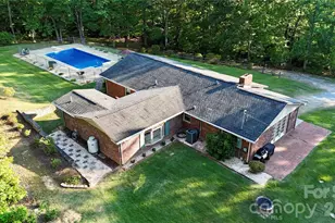 552 Coxes Creek Church Rd, Marion, NC 28752 - Photo 2