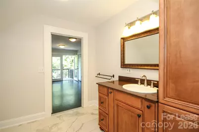700 E 35th Street, Charlotte, NC 28205 - Photo 40