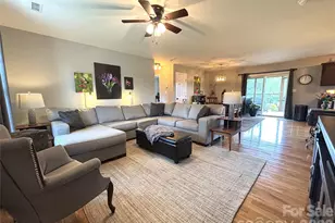 2899 Icard Ridge Rd, Granite Falls, NC 28630 - Photo 10