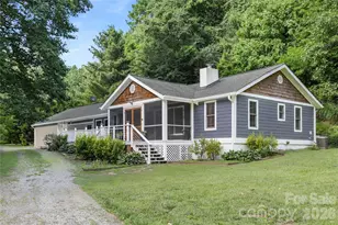 645 W Fork Creek Rd, Saluda, NC 28773 - Photo 2