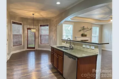 8124 Lynwood Square, Waxhaw, NC 28173 - Photo 6