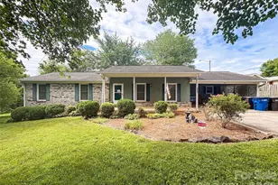 924 Thomas St, Statesville, NC 28677 - Photo 1