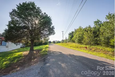 3000 Parker Court, Lenoir, NC 28645 - Photo 10
