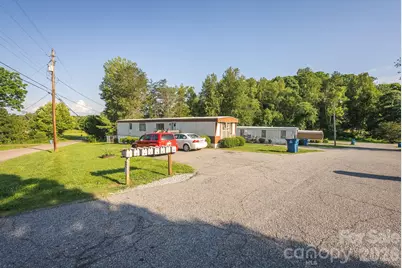 3000 Parker Court, Lenoir, NC 28645 - Photo 8