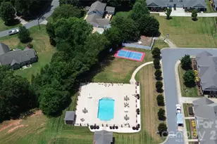 8909 Sweet Cherry Ln, Denver, NC 28037 - Photo 2
