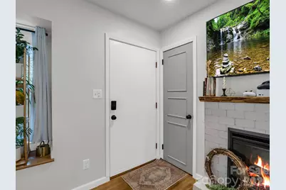 14 Penelope Street, Black Mountain, NC 28711 - Photo 8