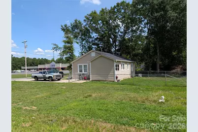 108 S Cherry Street, Cherryville, NC 28021 - Photo 4