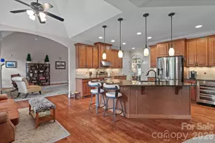 121 Creek Cove Ln, Statesville, NC 28677 - Photo 8