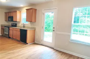 4204 Springhaven Dr, Charlotte, NC 28269 - Photo 2