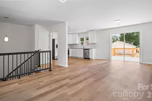 2330 40th Ave Ct NE, Hickory, NC 28601 - Photo 8