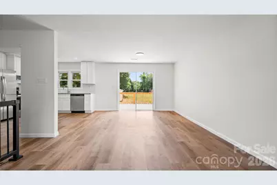 2330 40th Avenue Court NE, Hickory, NC 28601 - Photo 6