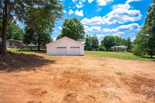 2330 40th Ave Ct NE, Hickory, NC 28601 - Photo 26