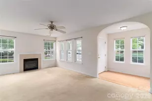 10553 Trolley Run Dr, Cornelius, NC 28031 - Photo 4