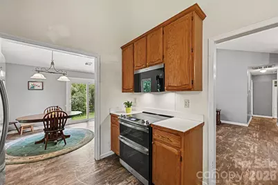 8410 Gidleigh Court, Charlotte, NC 28216 - Photo 16