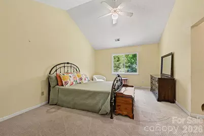 8410 Gidleigh Court, Charlotte, NC 28216 - Photo 24