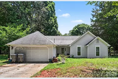 8410 Gidleigh Court, Charlotte, NC 28216 - Photo 2