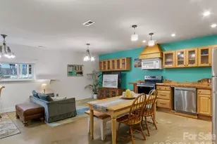127 Riverview Dr, Asheville, NC 28806 - Photo 36